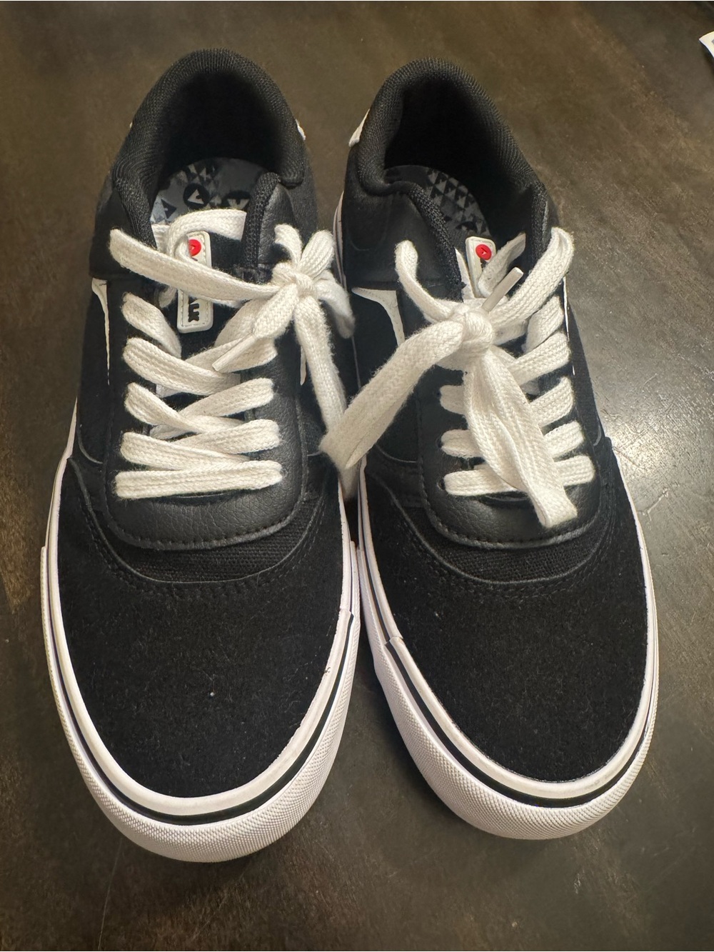 Airwalk Men’s Black and White Lace-Up Skate Sneakers